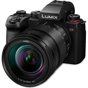 Panasonic DC-S5M2M Lumix Full-Frame bezzrcadlovka + S-R24105 24–105mm, F4, MACRO O.I.S. (CMOS 24.2MP, Aktivní I.S., AF s fázovou detekcí, C4K/4K video), černá