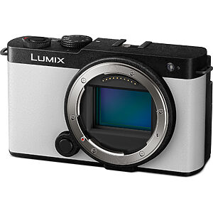 Panasonic DC-S9 Lumix kompaktní Full-Frame bezzrcadlovka (24,2 MP, flexibilní rámování, LUMIX Lab, fázový hybridní AF), bílá