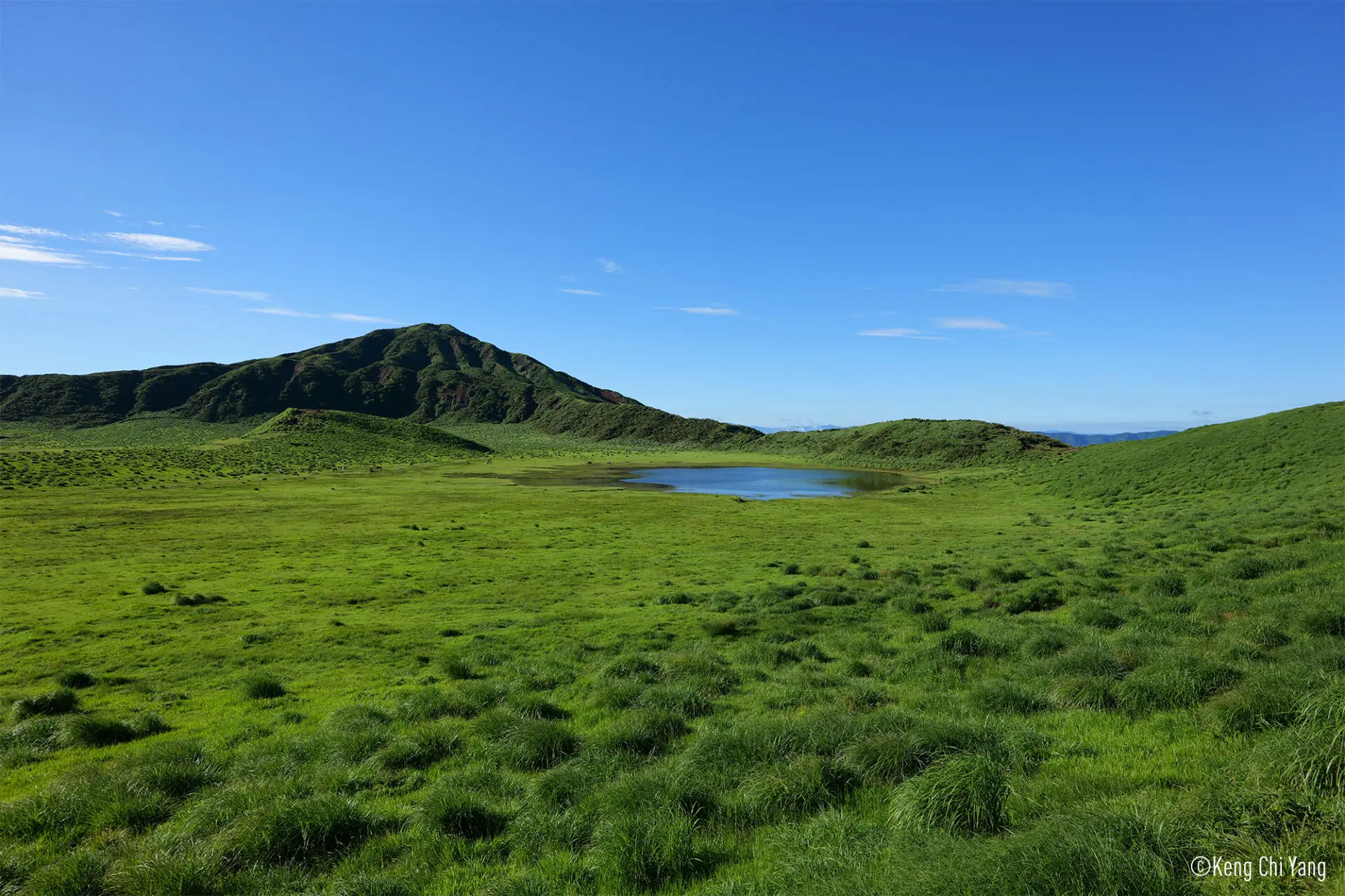 Panasonic S-R1840E Panasonic S-R1840 LUMIX S nejmenší zoom objektiv (ohniskový rozsah 18–40 mm, F4.5–6.3, filtr 62mm, maximální zvětšení 0,28x) 13 Panasonic S-R1840E lumix 2024 r1840 getinspired 4 240906