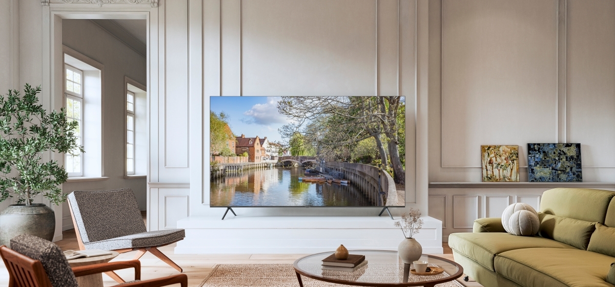 Panasonic TV-85W95BEG ast 2668042.jpg.pub.crop.pc.thumb.640.1200