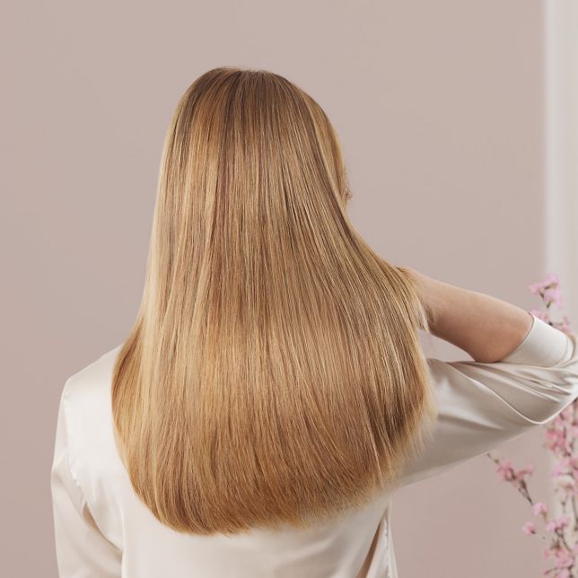 Panasonic EH-NA0L-P825 Panasonic EH-NA0L vysoušeč vlasů nanoe MOISTURE+ Mineral (1600 W, 4 režimy, tryska pro zvětšení objemu, tryska pro silnější proudění vzduchu), růžový 6 Testováno a ověřeno pro snížení třepení konečků a lámání vlasů