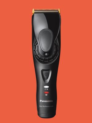 Panasonic ER-GP84-N801 Panasonic ER-GP84 profesionální zastřihovač vlasů (čepele X-taper 2.0, povrchová úprava DLC 2.0, 8 délek účesu, 4 hřebenové čepice), černá a zlatá 22 Panasonic ER-GP84-N801 ER GP84 front